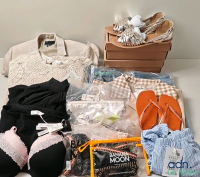 many items that are sitting on a table together