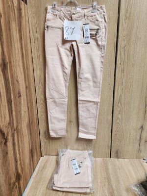 Lot de 4 pantalons femme modèle Slimzippe, coloris rose clair. Modèles