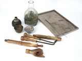 a lot of tools that are sitting on a table
