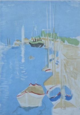 un tableau représentant des bateaux sur l'eau, près du rivage