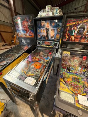 Flipper Bally "The Addams Family" de 1992 produit à 20 270 e…