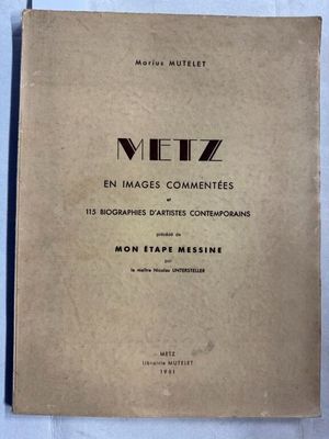 la couverture d'un livre sur laquelle figure l'image d'un chat assis dessus