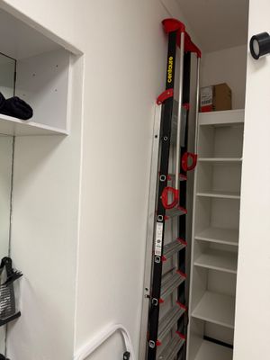 E4: Escabeau CENTAURE + Marche-pied + Ventilateur