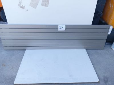 a picture of a piece of metal that has been placed on the ground