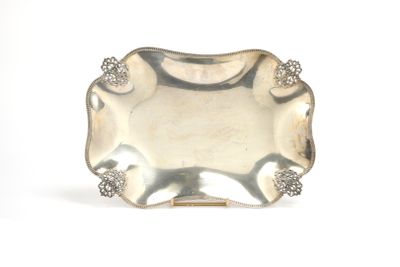 PLAT DE SERVICE En argent, souligné d'une frise interrompue … - Photo 1