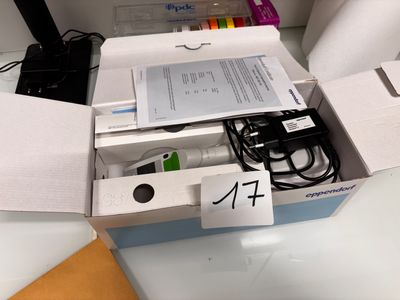 1 pipette électrique EPPENDORF - Photo 1