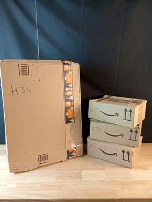 Lot de 4 colis Mystere (Retour Amazon,NPAI, Adresse incomple…