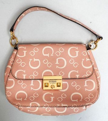 Sacs à main Guess Sacs à main Guess Sac à main rose avec finitions dorées