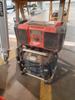 Poste de chantier Bosch Subwoofer et poste de chantier Milwa… - Photo 1