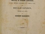un vieux livre avec un titre en noir et blanc
