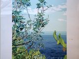 tableau représentant une vue sur un plan d'eau avec un cactus au premier plan