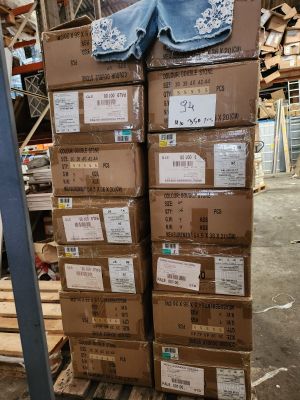 Lot de 350 shorts maternité en jean, coloris double stone, t…