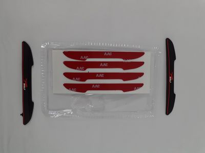 Lot de 2 - WOLF - Ces baguettes de protection pour portières…