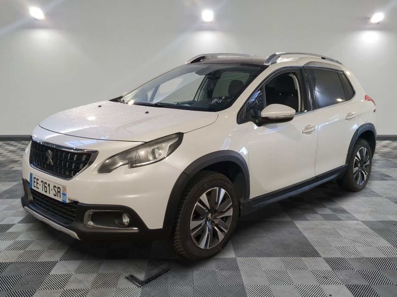 PEUGEOT - 2008 1.2 PURETECH 110CH SS BVM5 ALLURE - ES - Mise…