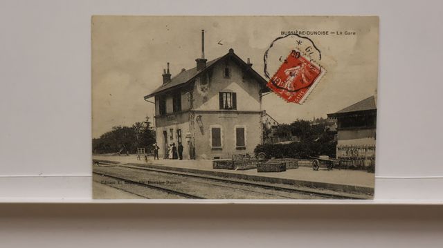 L Bussière Dunoise : a Gare. TBE.