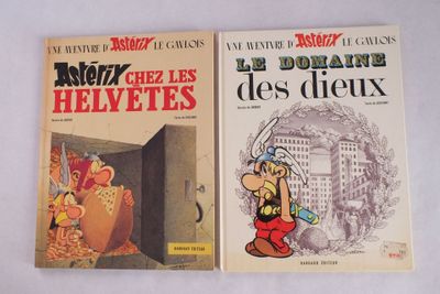 voici deux livres posés sur une table