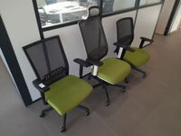 3 fauteuils dactylos