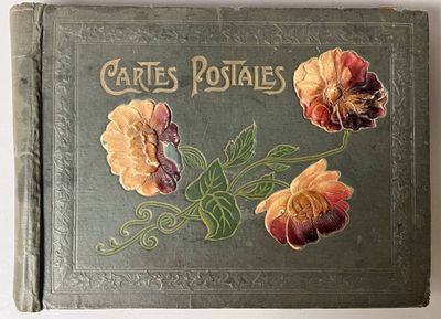 (CPA - CARTES POSTALES ANCIENNES) Un album oblong comprenant…
