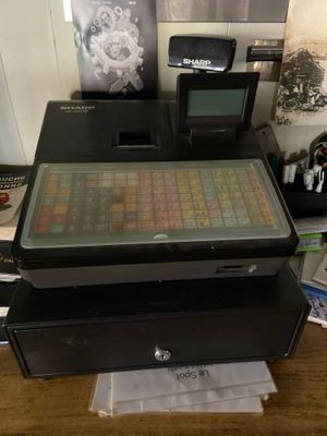 Caisse enregistreuse SHARP Vente à l'Hôtel des ventes - 26 b…
