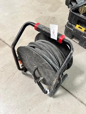 Un enrouleur - Photo 1