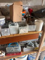 Un lot de quincaillerie comprenant boulons, raccords, cuivre… (photo 2)