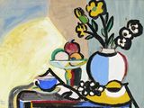 un tableau représentant un vase avec des fleurs et des fruits posé sur une table