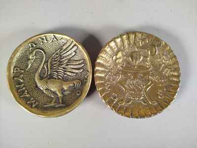 MAX LE VERRIER (1891-1973) : réunion de deux coupelles vide-…