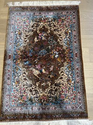 Tapis Iran dessins de chasse , fond marron et beige 150 x 10…