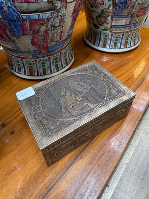 G. GUZZARDI, BOITE « la note difficile » en métal argenté, rectangulai - Photo 1