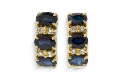 Motifs d'oreilles “Saphirs” Saphirs, diamants ronds taille b…