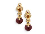 une paire de boucles d'oreilles en grenatite et diamants