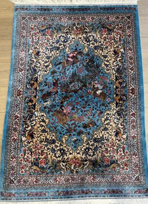 Tapis Iran dessins de chasse , fond bleu 150 x100