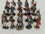 de nombreuses figurines de soldats alignés en cercle