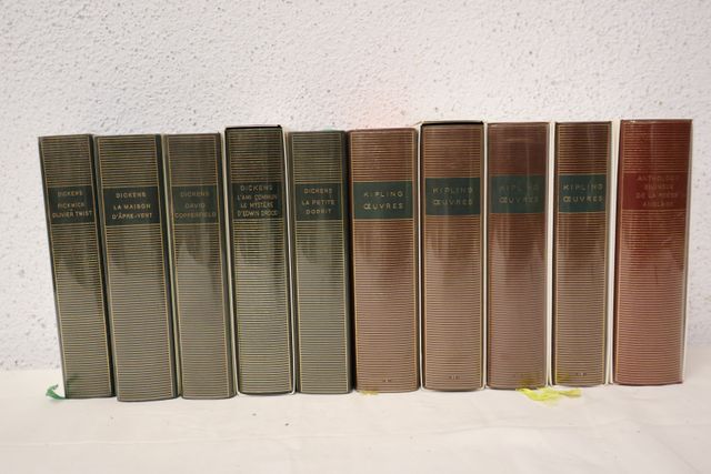 La Pléiade : KIPLING : Œuvres en 4 vol. sous emboitage . DICKENS ...
