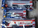 le coffret contient de nombreux modèles différents de petits trains