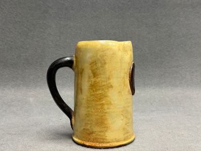 ARMOGRES, Belgique Pichet en céramique signé.