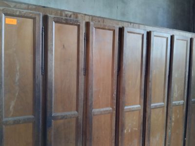 Armoire vestiaire en bois, 7 casiers Bureau bois usagé, Tabl…