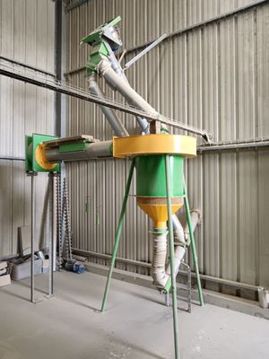 a machine that is sitting inside of a building