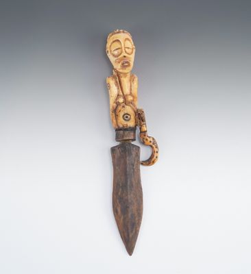 Congo (RDC), Babembe - Objet de collection unique