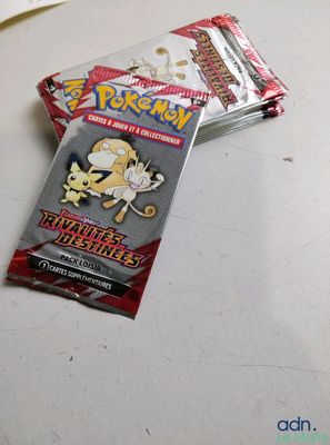 Lot de 10 booster Pokémon - Packs loisirs - Neuf - Ce lot ch…