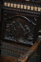 Fauteuil en bois teinté à dossier ajouré de fuseaux et à déc… (photo 3)