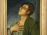un tableau représentant un homme, les mains posées sur la poitrine