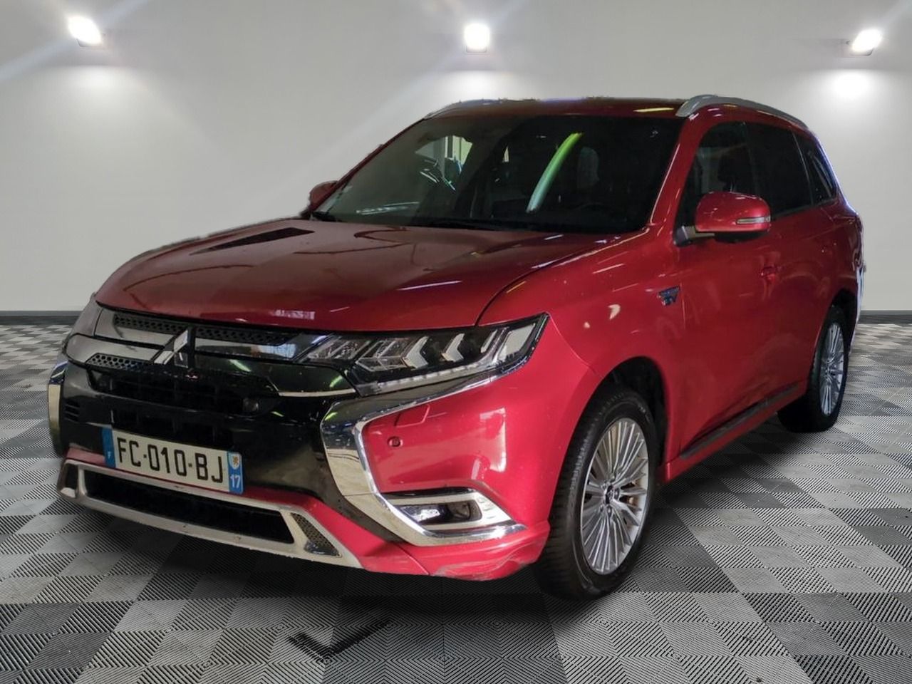 MITSUBISHI - OUTLANDER 2.4L PHEV TWIN MOTOR 4WD INSTYLE - EE…
