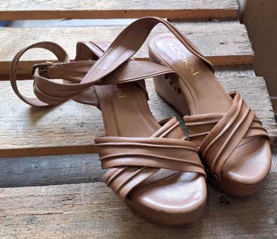 44 / Paire de chaussures à talons - KOOKAI - Pointure …