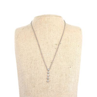 Travail contemporain Délicat collier cravate en or gris 375‰…