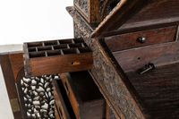 Bureau Davenport anglo-indien en bois richement sculpté, ave… (photo 4)