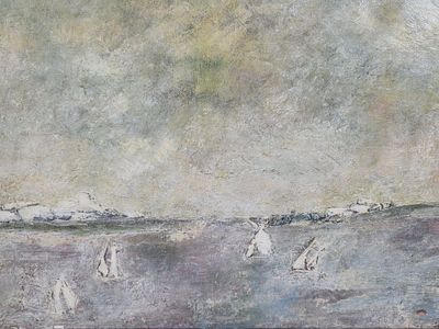 une peinture représentant un groupe de voiliers sur l'eau