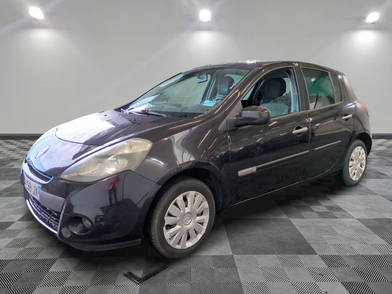 RENAULT - CLIO III 1.2 16V 75 ECO2 EXPRESSION CLIM EURO 5 - …