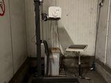 a machine that is sitting in the middle of a room