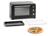 une photo d'un four grille-pain avec une pizza dessus